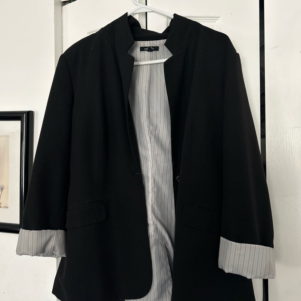 This is a business attire blazer from Rafaella only wore twice.